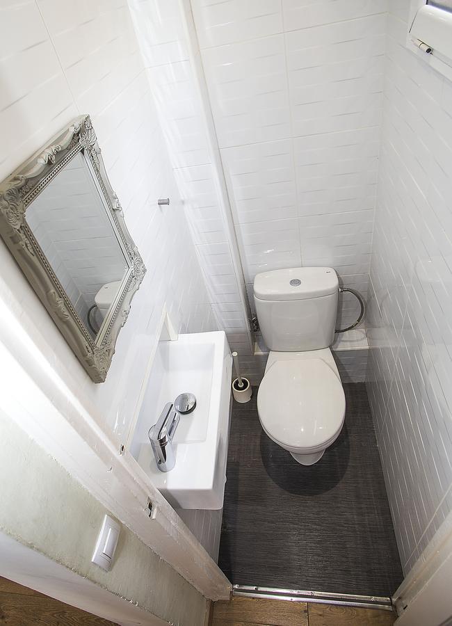 Mai & Maud Paralel Apartment Barcelona Bagian luar foto
